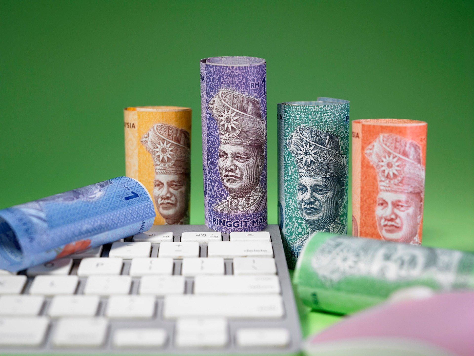 keyboard and malaysian currency